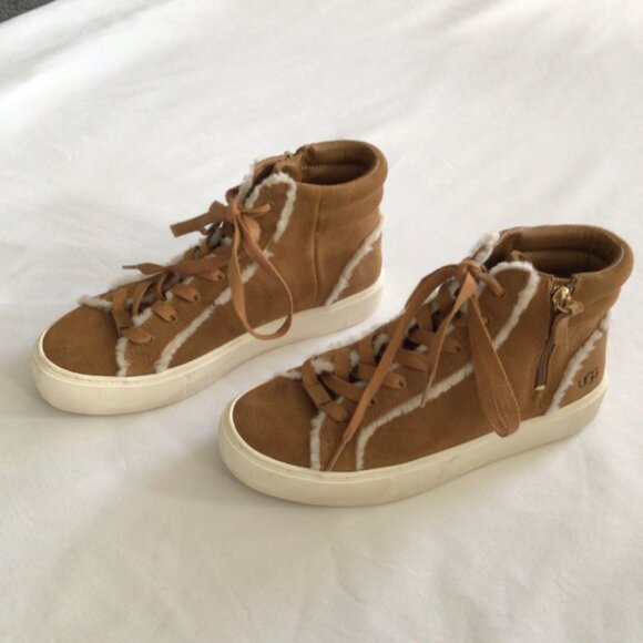 UGG Fleece-lined Waterproof High Tops Tan Sz. 8.5 - Picture 5 of 10